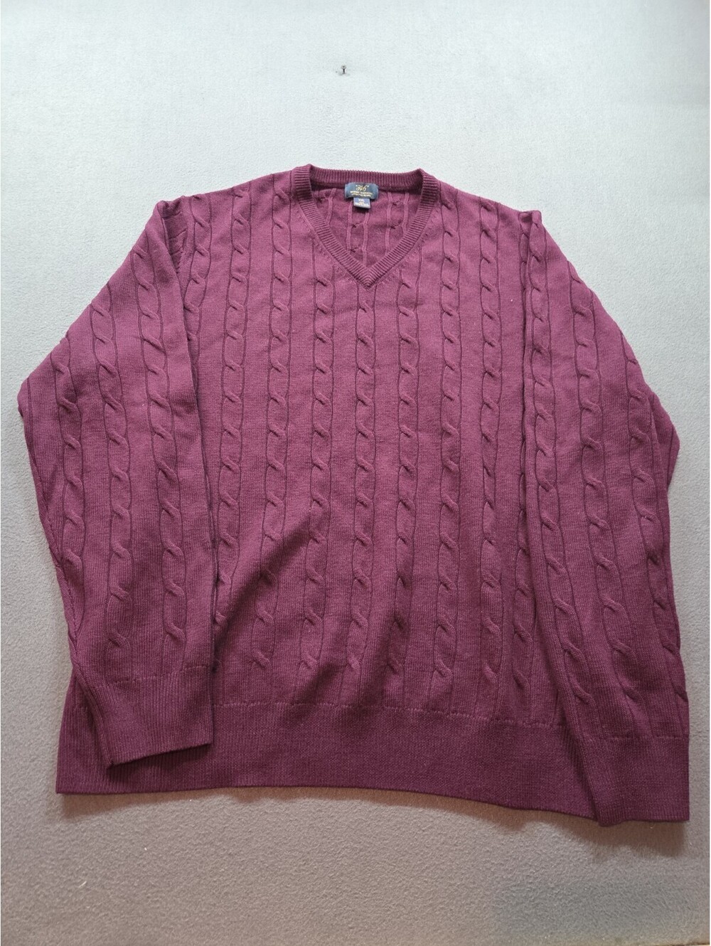 men's plum wool v-neck sweater by Brooks Brothers size XXL